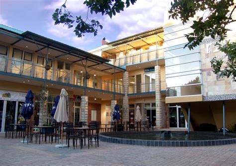 Pretty Gardens Lifestyle Centre Roodt Architects