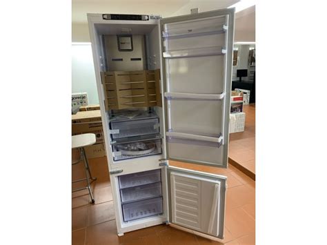 BEKO BCNA 306 E3 S Ugradni OUTLET Cena Karakteristike Komentari BCGroup