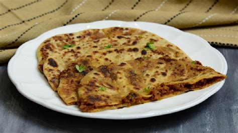 Chicken Keema Kulcha Chef Harpal Singh Sokhi