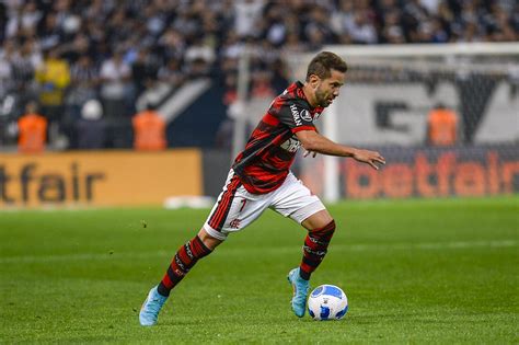 Torcedor Raiz Fanatismo Do Filho De Everton Ribeiro Viraliza Na