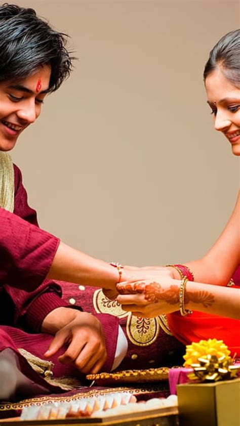 Iconic Bollywood Songs To Dedicate To Your Siblings On Raksha Bandhan