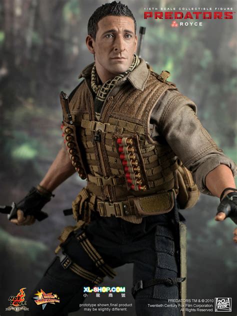Hot Toys MMS Predators Th Scale Royce Collectible Figure