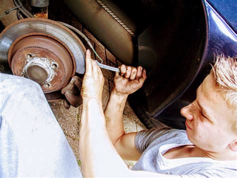 What Car Issues You Can Fix With AutoZone Tool Rental