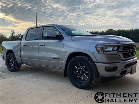 2021 Ram 1500 20x9 Fuel Offroad Wheels Lt30555r20 Toyo Tires