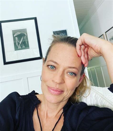 Jeri Ryan Height Weight Age Net Worth Measurements