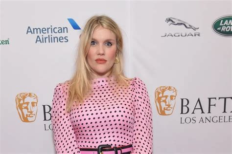 Emerald Fennell - director of ‘Promising Young Woman’ (2021/04/08)- Tickets to Movies in ...