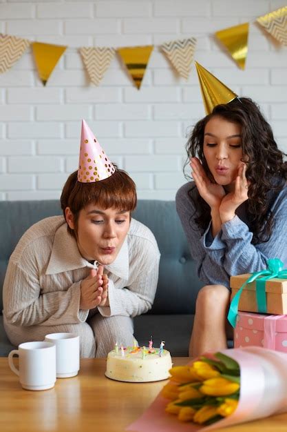 Premium Photo Front View Lesbian Couple Celebrating Birthday