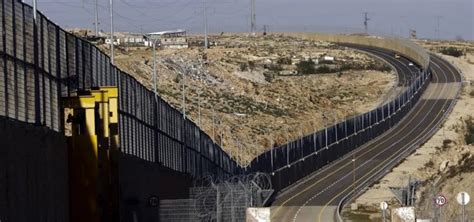 Israel To Build Wall Around Jewish Settlements Along Gaza Border