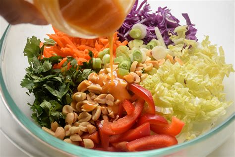 Thai Crunch Salad With Peanut Dressing Bravabod