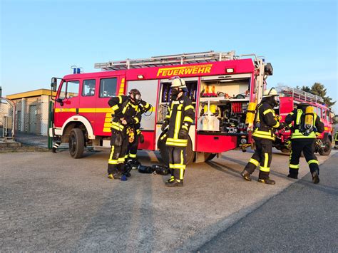 Einsatz 10 Einsatzübung Freiwillige Feuerwehr Großenheidorn