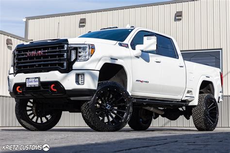 Krietz Customs Lifted 2020 GMC Sierra 2500HD With 2412 Hostile