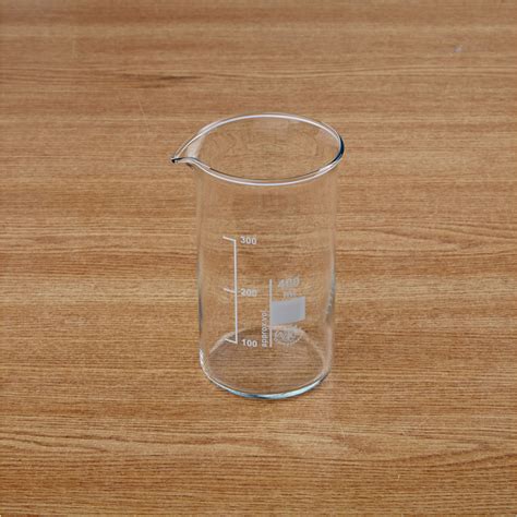 Simax Tall Form Beakers With Spout 400ml B8r06869 Philip Harris