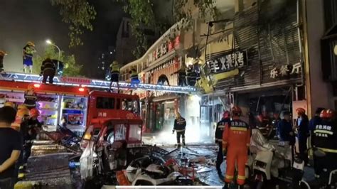 Mueren 31 personas por explosión de gas en restaurante de China Proceso