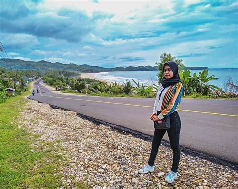 Info Wisata Pantai Soge Pacitan Lokasi Rute Harga Tiket