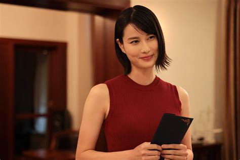 【写真 2 4枚】日本テレビ提供 橋本愛：「家庭教師のトラコ」の“授業コスチューム”公開 「いろいろ想像しながら見て」 Mantanweb