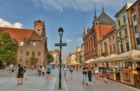 Full day tour from Warsaw to Toruń