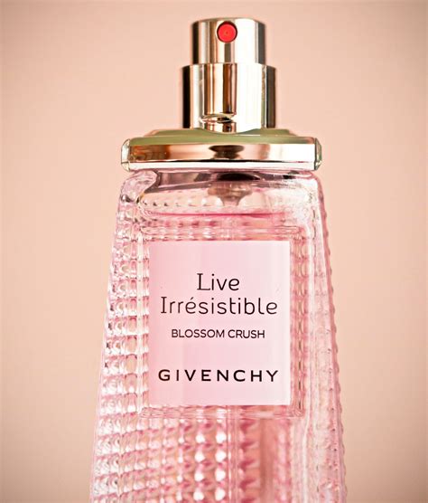 Givenchy Live Irrésistible Blossom Crush I Am Fabulicious