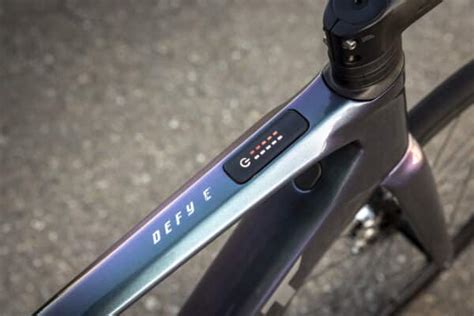 Essai du VAE Giant Defy Advanced E par Top Vélo