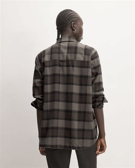 The Classic Cotton Flannel Shirt Abalone Black Earth Brown Everlane