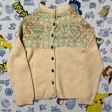 Vintage 1960s Cardigan Wool Gem