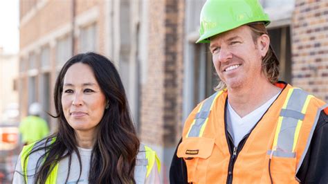 Chip And Joanna Gaines Tackle Their Biggest Project Yet In Fixer Upper