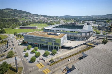 Diverse Lagerr Ume In Der Shopping Arena St Gallen Zu Vermieten