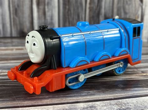 2013 Edward Thomas The Tank Engine Trackmaster Battery Motorized - Works! - Action Figures