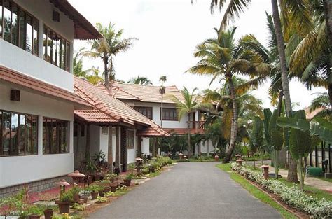 Backwater Ripples | Luxury Spa & Ayurveda Resorts in Kumarakom