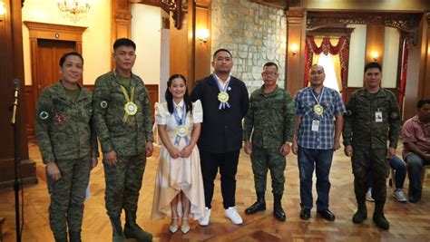 rotc cadets unite  rank donning ceremony pangasinan state