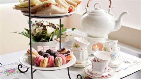 7 Best Royal Themed Afternoon Teas In The Uk That Will Make You Feel