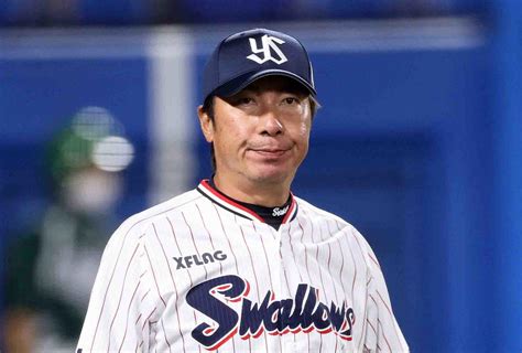 高津監督「いい面も悪い面も見たい」奥川をチェック プロ野球写真ニュース 日刊スポーツ