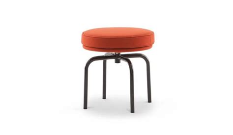 Lc8 Outdoor By Cassina Stools