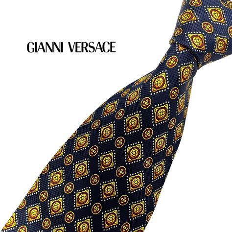 Yahooオークション Gianni Versace ネクタイ メドゥーサ柄 パターン