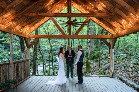 Elopement Wedding Packages In Gatlinburg Tn Ideas | PrestaStyle