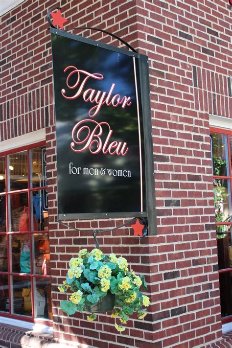 Taylor Bleu At The Grand Village Shops Branson Mo Floral Design