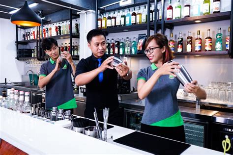 Khóa Học Bartender Pha Chế Rượu Chuyên Nghiệp