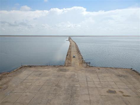 Premium Photo | Water logged white desert at dhordo in rann of kutch