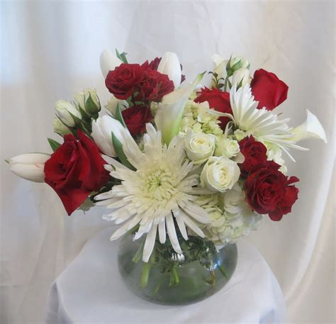 Enchanted's Pasadena Florist (832)850-7677 Flower Delivery TX 77504