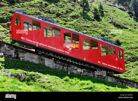 El tren cremallera más empinado del mundo en el monte Pilatus Lucerna