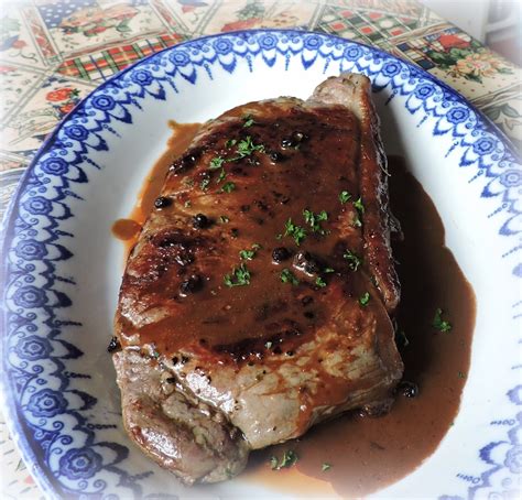 Steak With Whiskey Peppercorn Sauce The English Kitchen