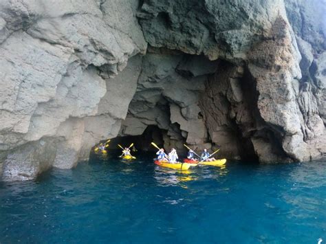 Lomo Quiebre Mogan Kayaking And Snorkeling Tour In Caves Suitetrails