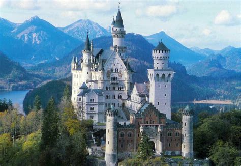 Neuschwanstein Castle – Tourist Attraction in Germany | Tourist ...