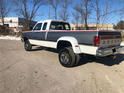 1993 Dodge W350 W 350 First Gen Cummins Dually 5spd Manual Diesel No