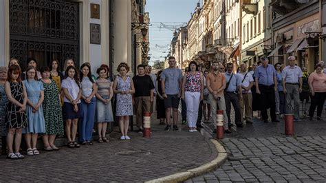 Far From The Front They Stand In Honor Of Ukraine The New York Times