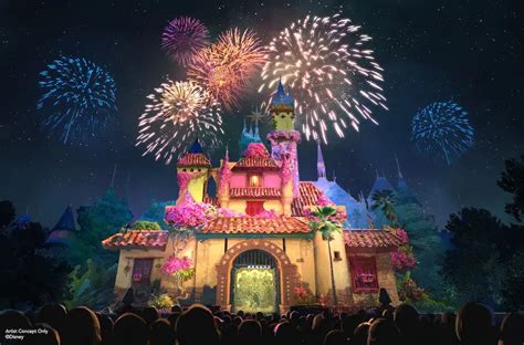 Disneyland's newest nighttime show will feature 'Encanto' - Theme Park ...