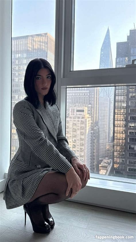 Charli D Amelio Charli Damelio Charliesdamelio Charlidamelio Nude OnlyFans Leaks