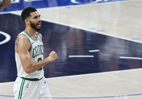 セルティックス3連勝 18度目のnbaファイナル制覇に王手 写真7枚 国際ニュース：afpbb News