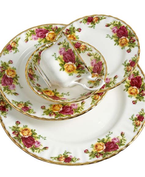 Royal Albert Old Country Roses Dinnerware Collection & Reviews - Fine ...