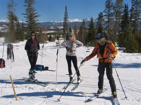 Snow Mountain Ranch offers new class in the basics of backcountry ski ...