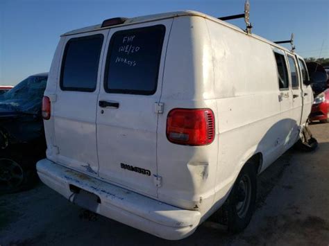 2000 Dodge Ram Van B1500 Photos Fl Tampa South Salvage Car Auction On Fri Jan 15 2021